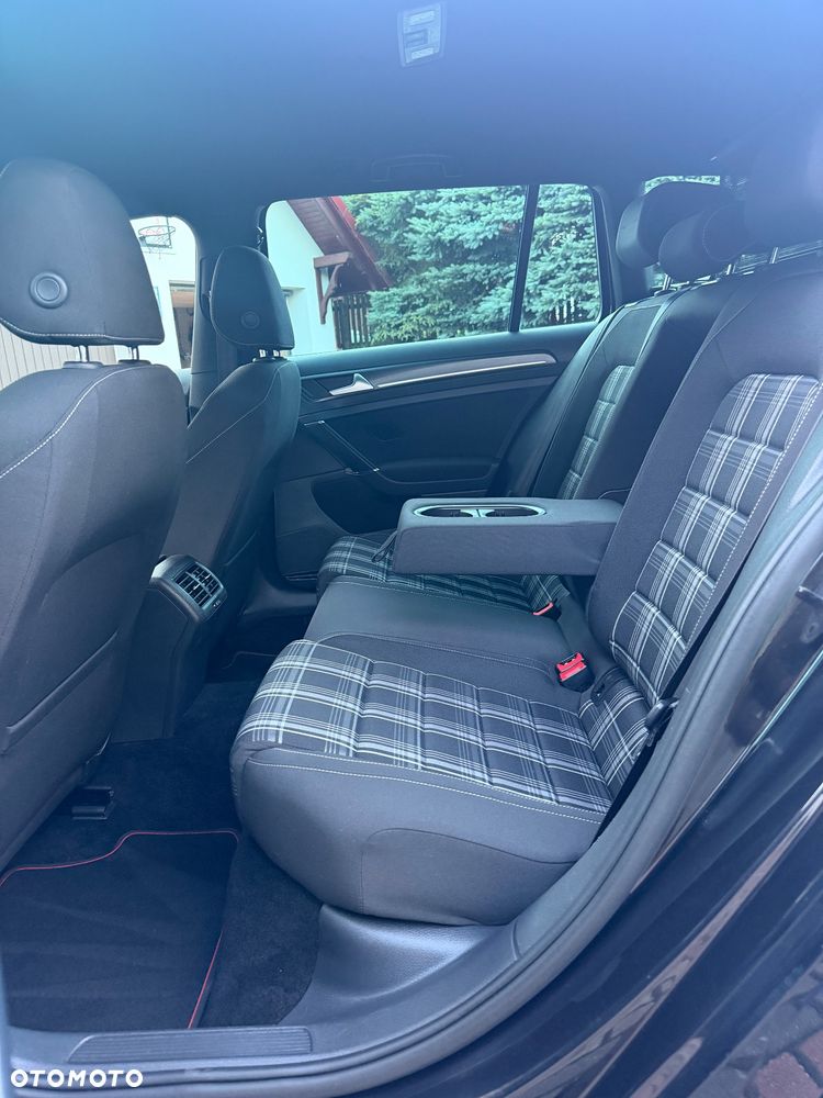 Volkswagen Golf 2.0 TDI BMT GTD DSG - 22