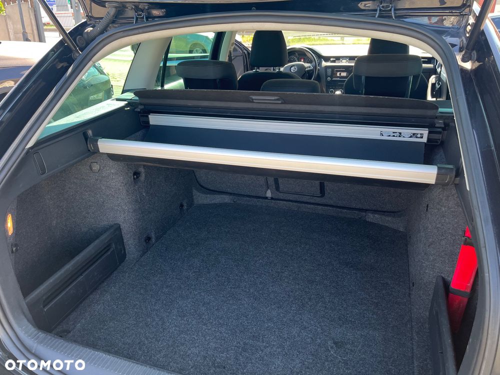 Skoda Octavia 2.0 TDI 4x4 Style - 23