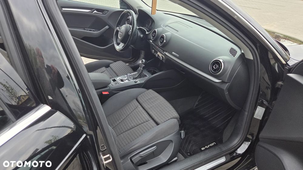 Audi A3 Sportback - 6