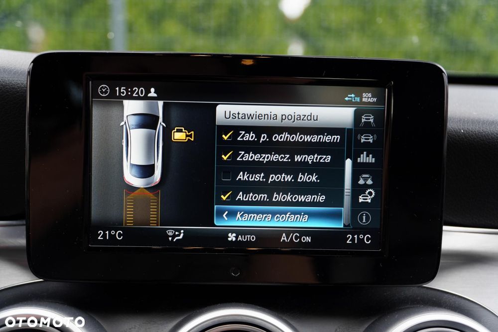 Mercedes-Benz Klasa C 300 9G-TRONIC - 23
