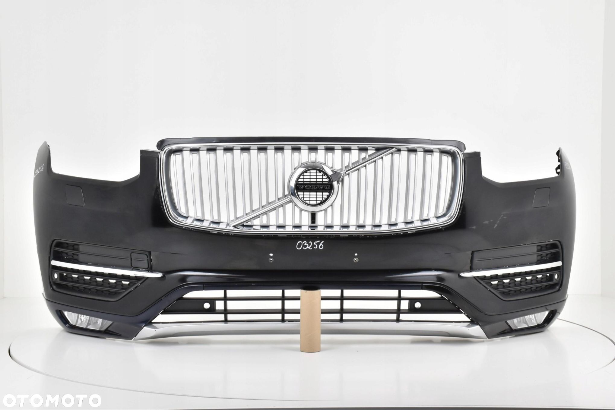 VOLVO XC90 XC 90 II PRZED LIFT 2015- ZDERZAK PRZEDNI - 1