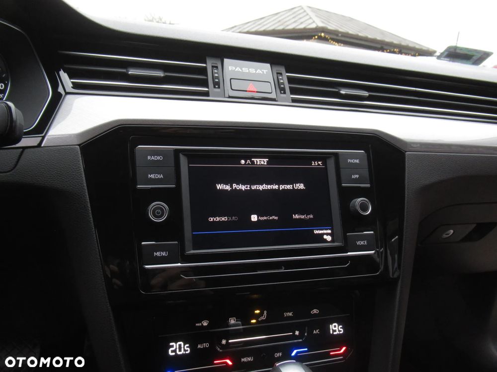 Volkswagen Passat 1.5 TSI EVO Business DSG - 29