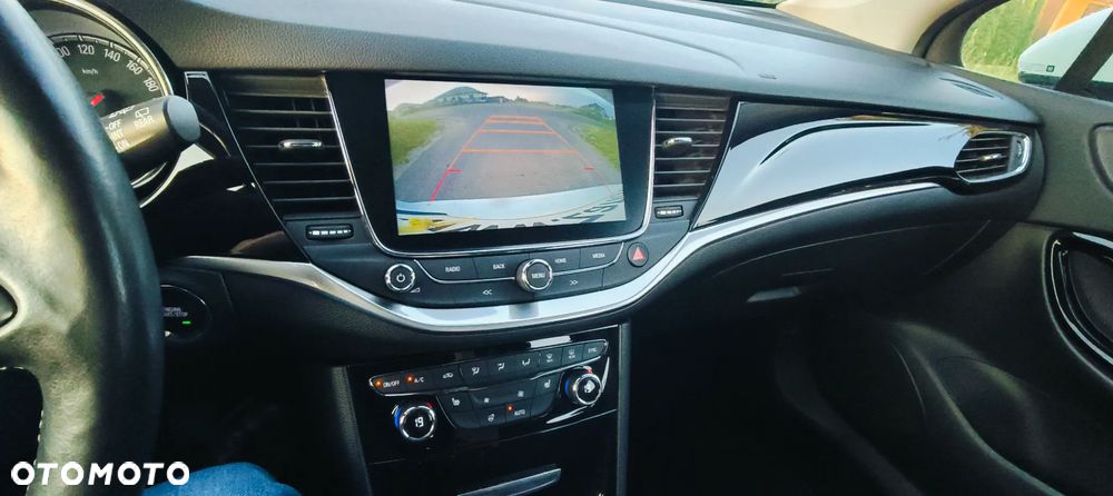 Opel Astra 1.4 Turbo Sports Tourer Innovation - 10