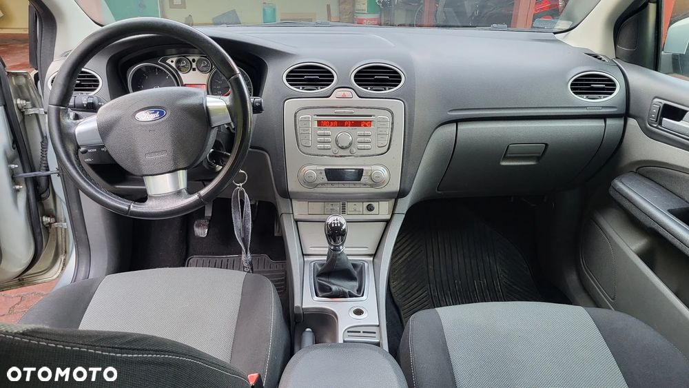 Ford Focus 1.6 TDCi Gold X - 17