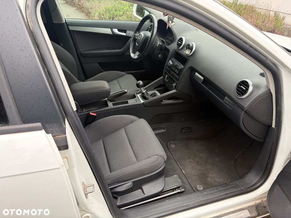 Audi A3 Sportback 1.4 TFSI Attraction - 26