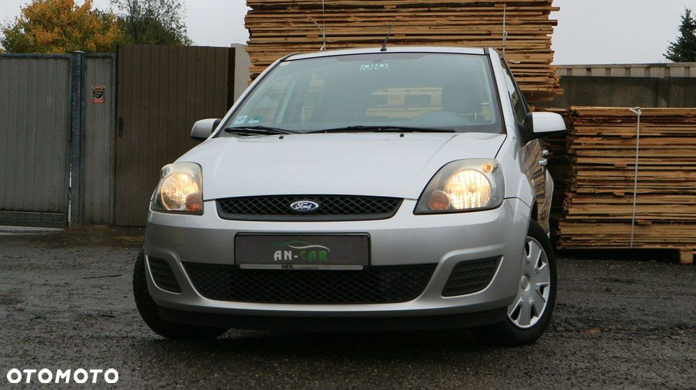Ford Fiesta 1.25 Ambiente - 15