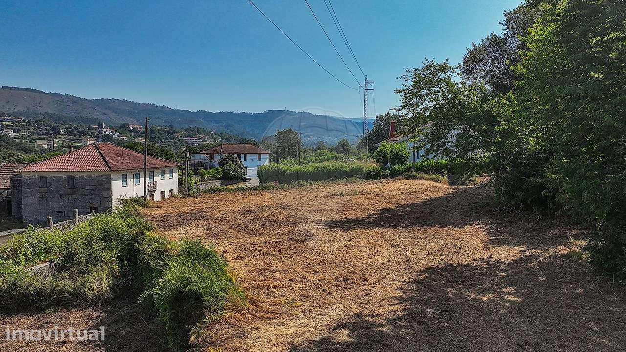 Terreno de construção com 2000m2 em Sobradelo da Goma, Povoa de Lanhos - Grande imagem: 2/14