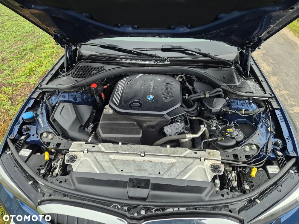 BMW Seria 3 318d Sport Line Shadow - 21