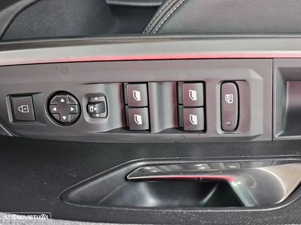 Peugeot 3008 Hybrid 145 e-DSC6 Allure - 6