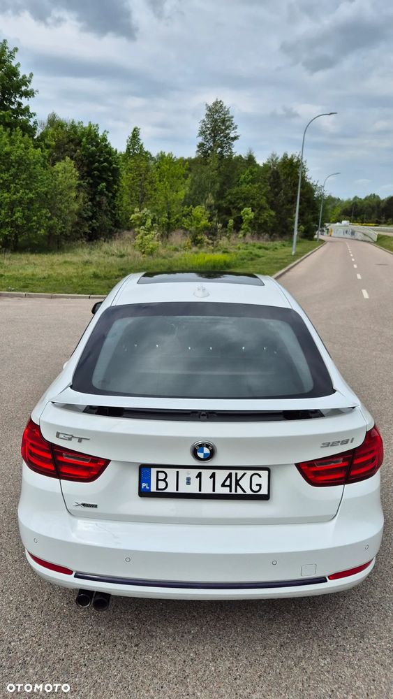 BMW 3GT 328i GT Sport Line - 20