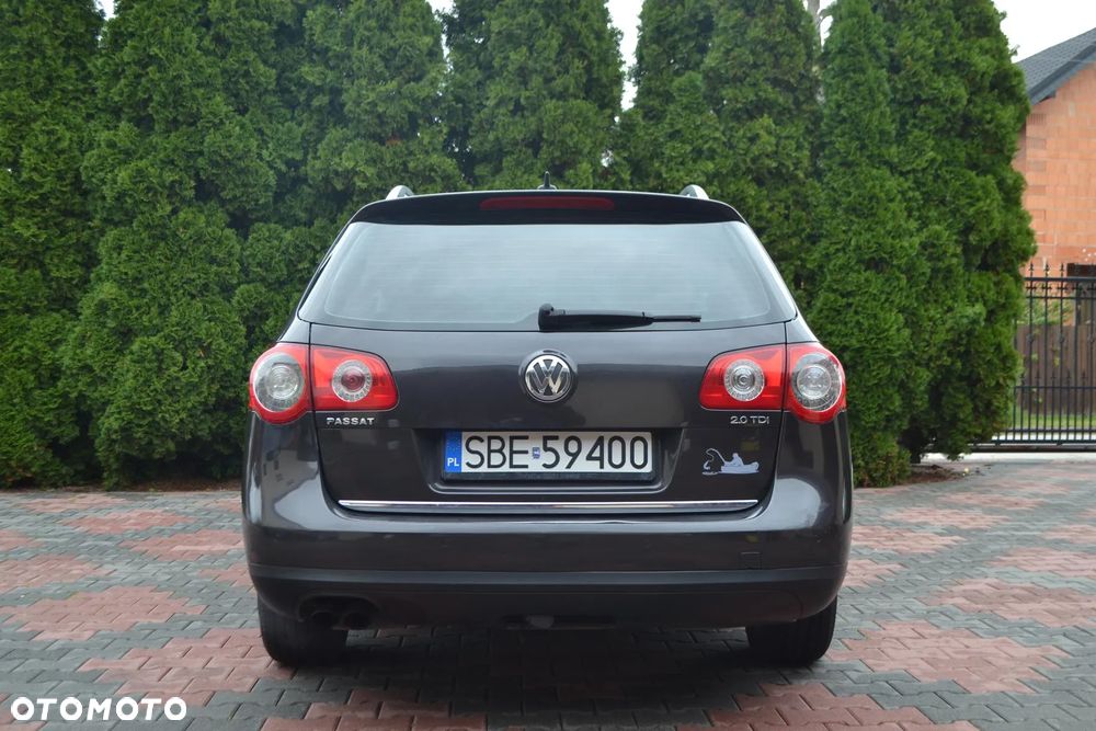 Volkswagen Passat Variant 2.0 TDI Highline - 14