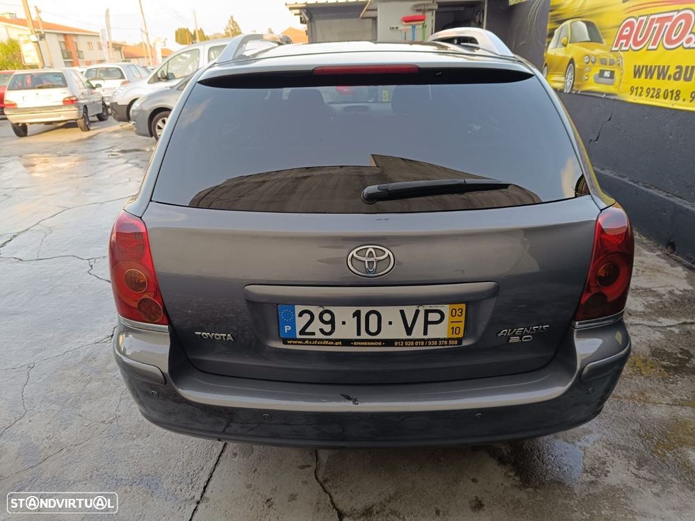 Toyota Avensis LB 2.0 D-4D Sol - 16