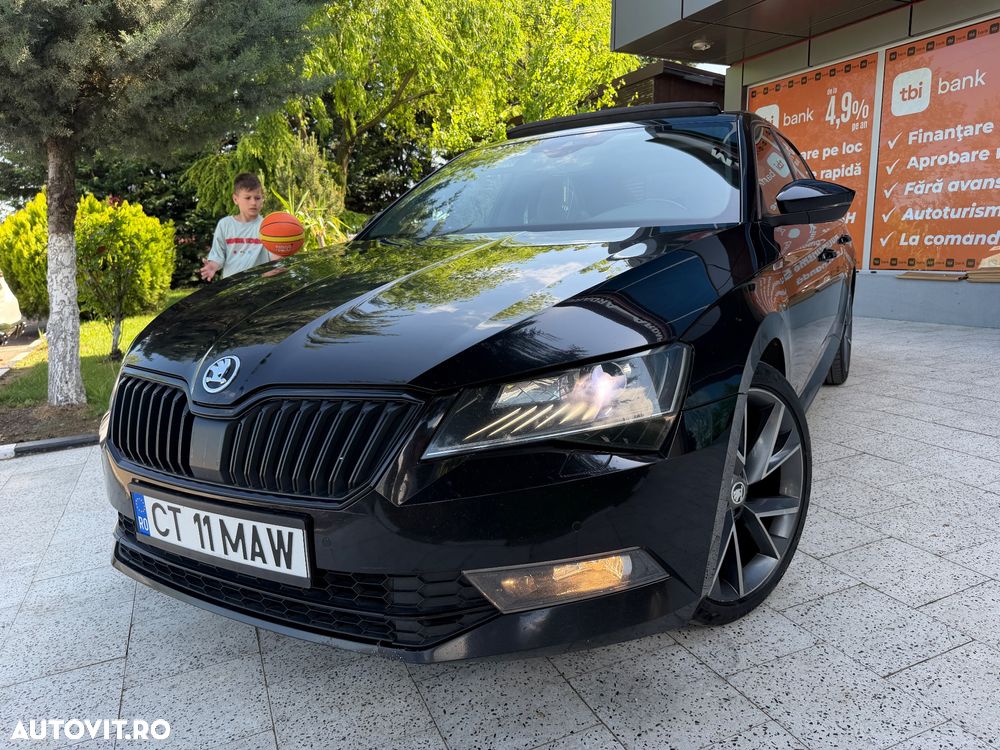 Skoda Superb 2.0 TDI DSG Sportline - 2