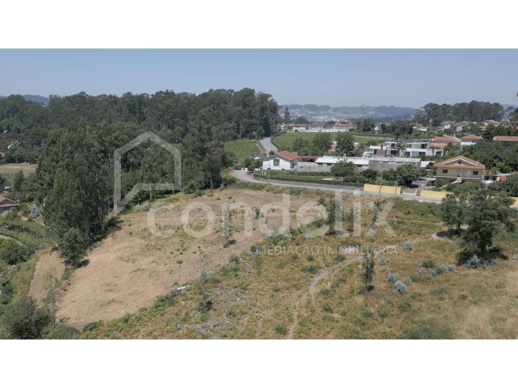 Terreno rústico para venda em Airães, Felgueiras - Grande imagem: 2/9