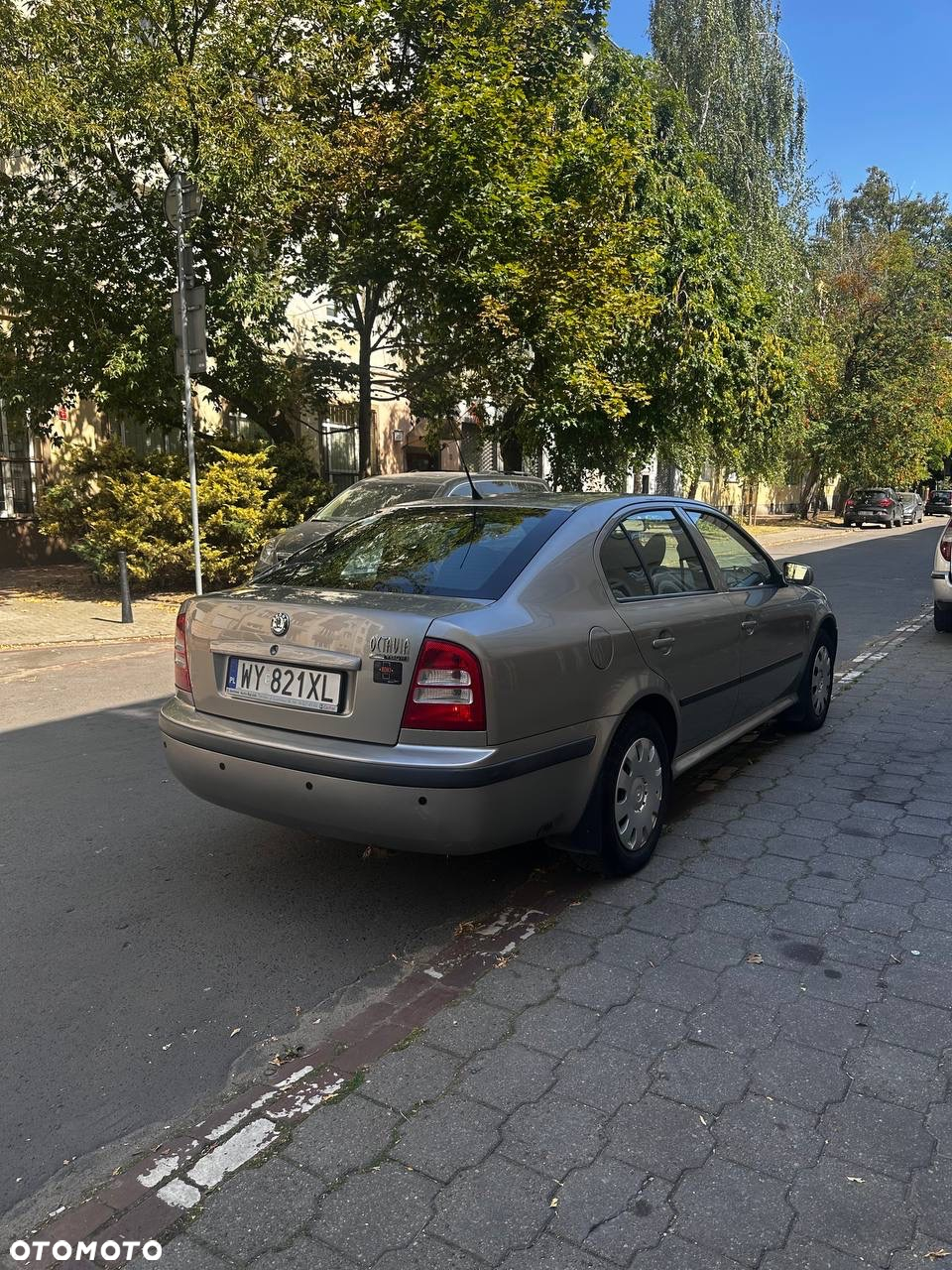 Skoda Octavia 1.6 Classic - 4