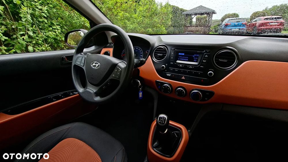 Hyundai i10 1.2 YES Gold - 21