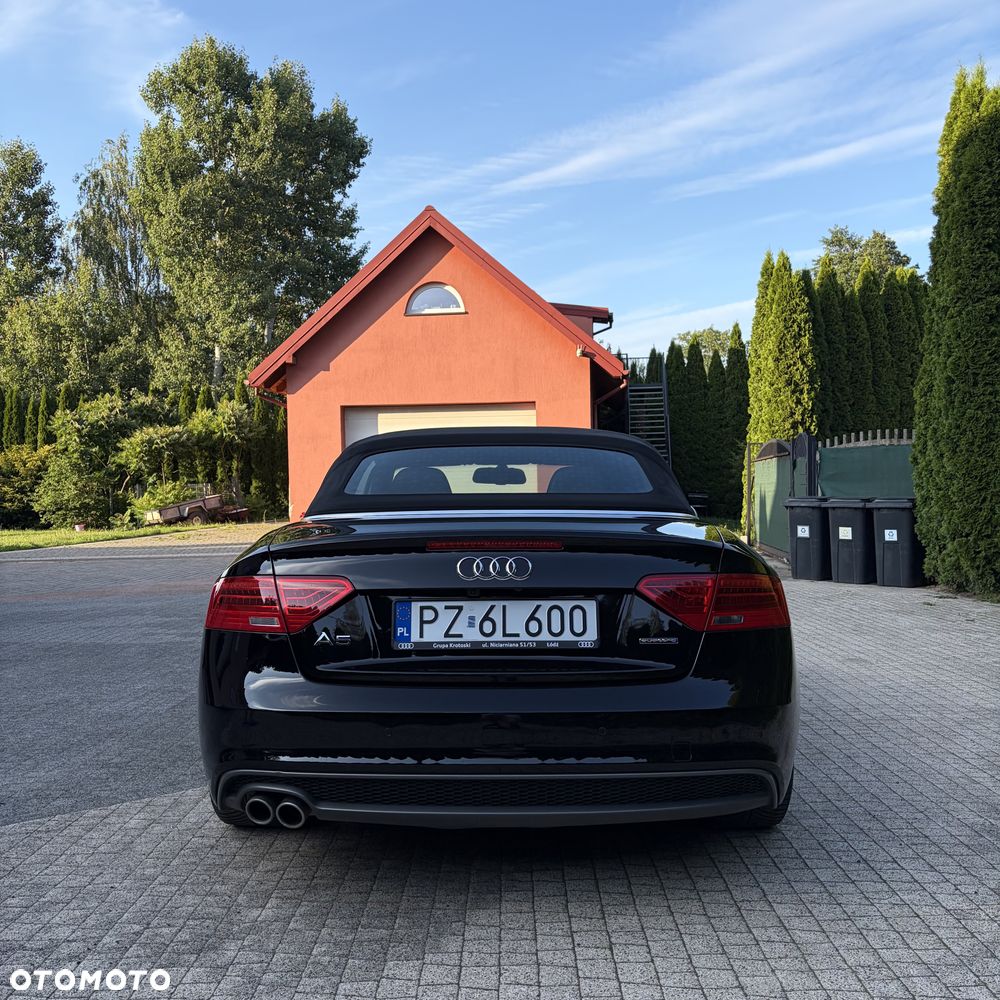 Audi A5 Cabrio 2.0 TDI DPF (clean diesel) - 3