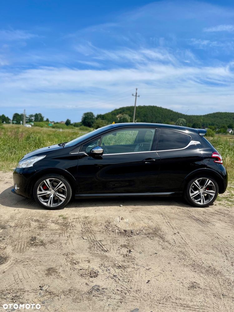 Peugeot 208 - 7