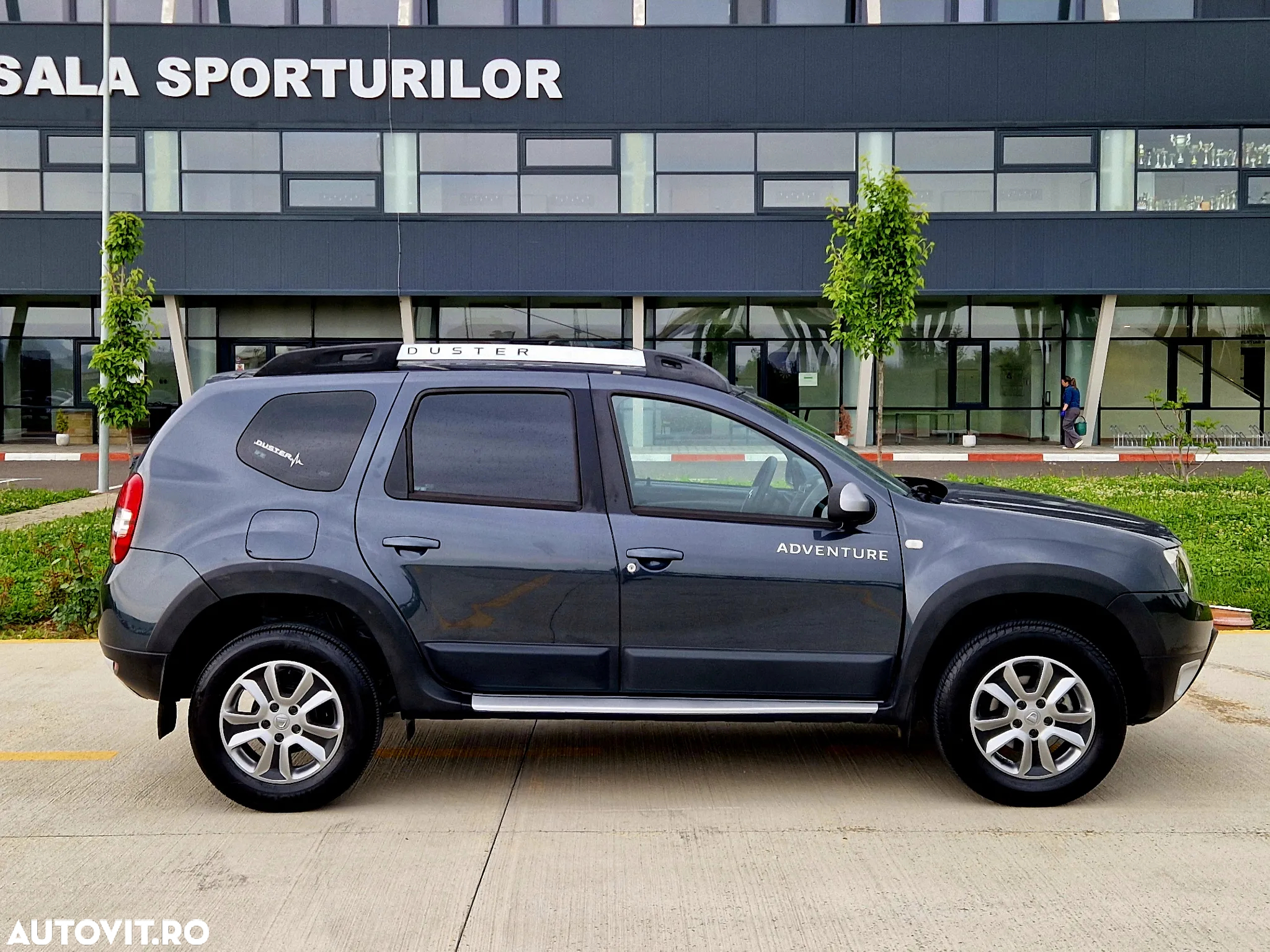 Dacia Duster 1.5 dCi 4x2 Laureate - 22