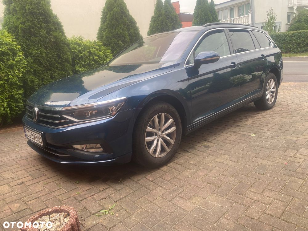 Volkswagen Passat 2.0 TDI SCR DSG Business - 1