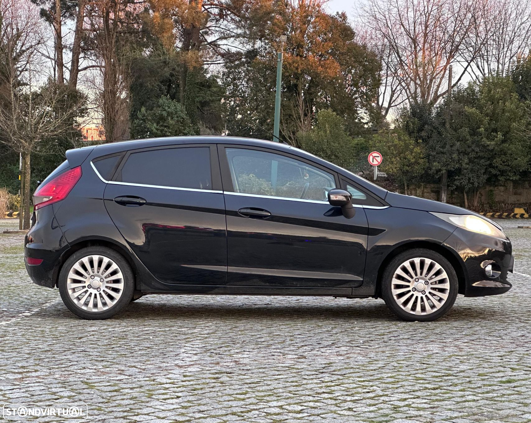 Ford Fiesta 1.6 TDCi Titanium - 4