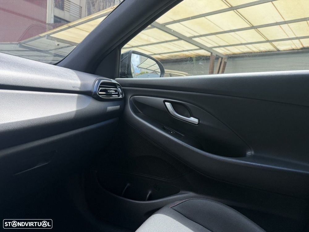 Hyundai i30 Fastback 1.0 T-GDi N-Line DCT - 37