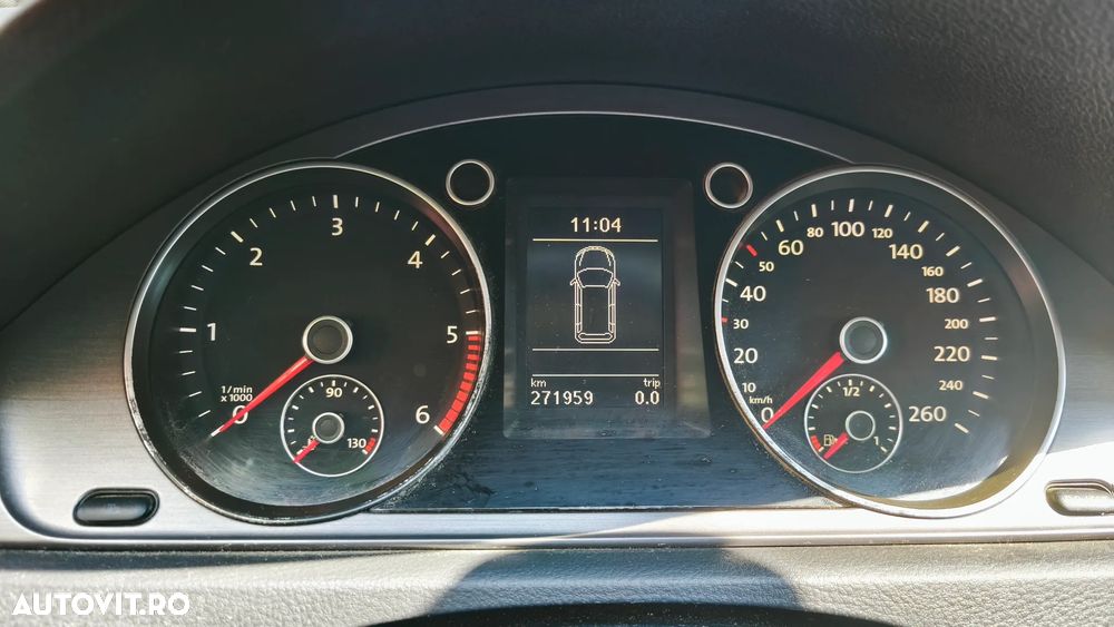 Volkswagen Passat 2.0 TDI BlueMotion Technology DPF Comfortline - 7