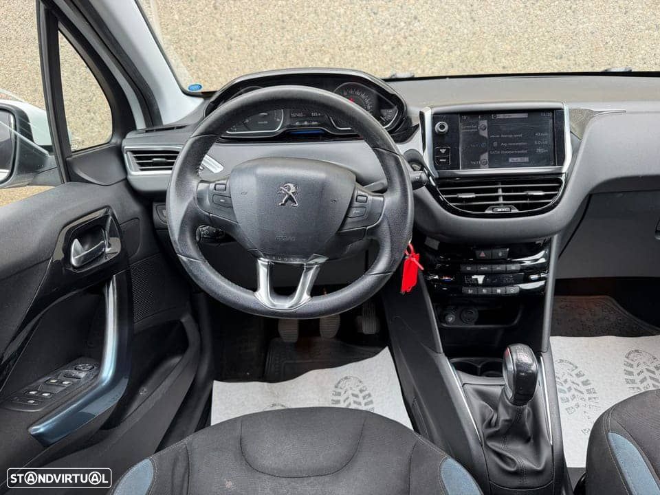 Peugeot 208 1.4 HDi Active - 5
