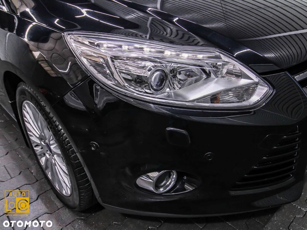 Ford Focus 1.6 EcoBoost Titanium - 28