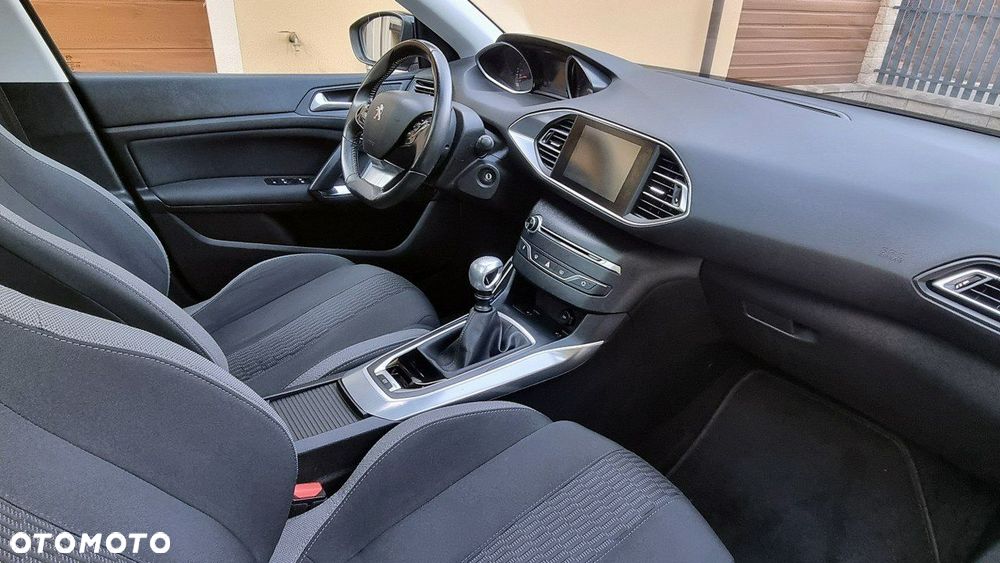 Peugeot 308 - 12
