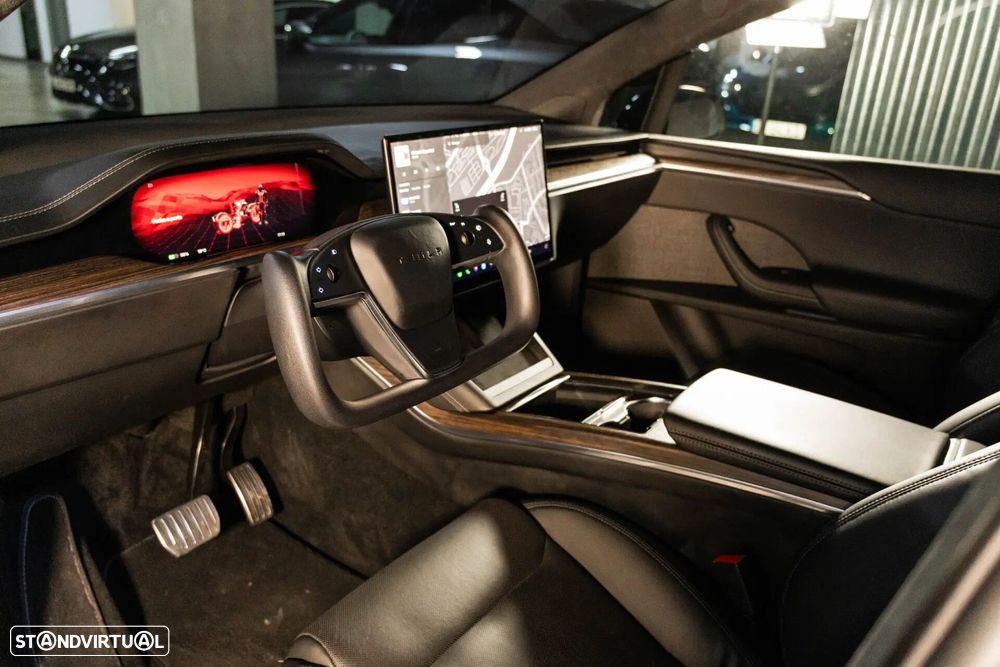 Tesla Model X Long Range AWD - 16