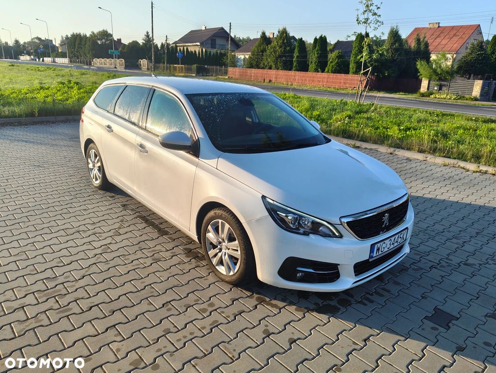 Peugeot 308 BlueHDi 130 EAT8 Stop & Start Allure - 9