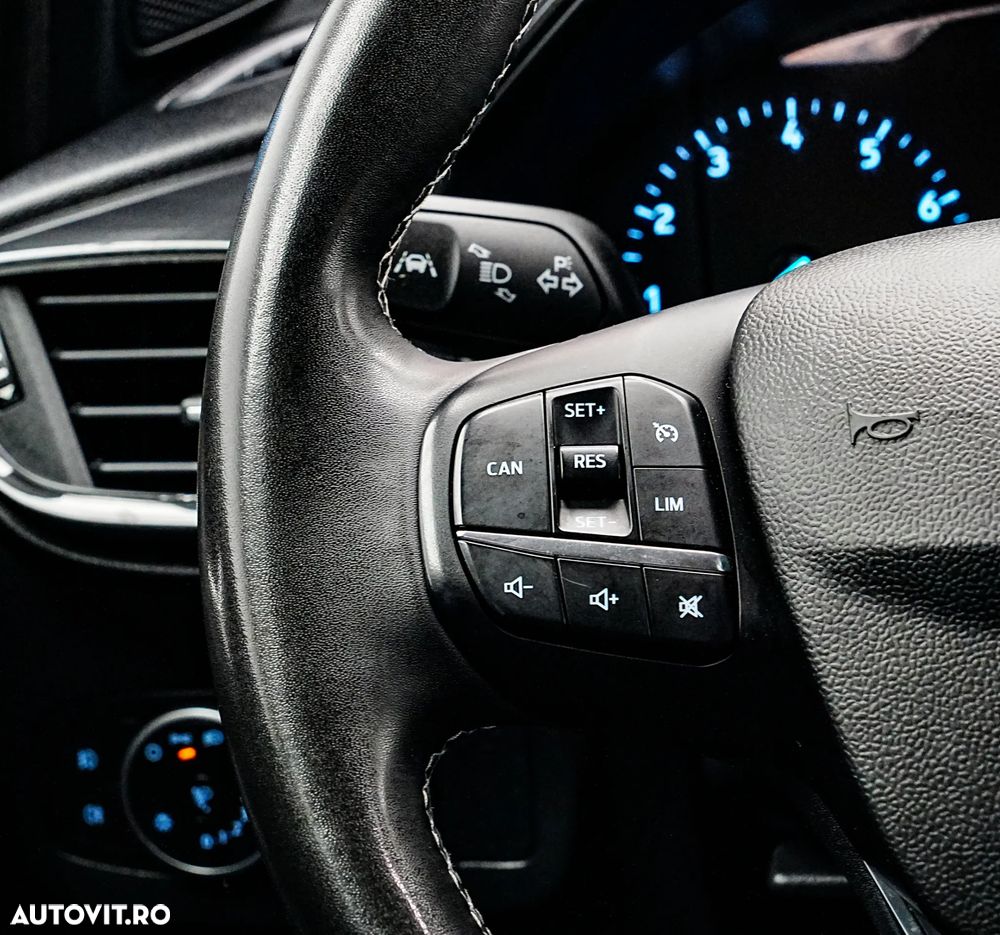 Ford Puma 1.0 EcoBoost Titanium - 25