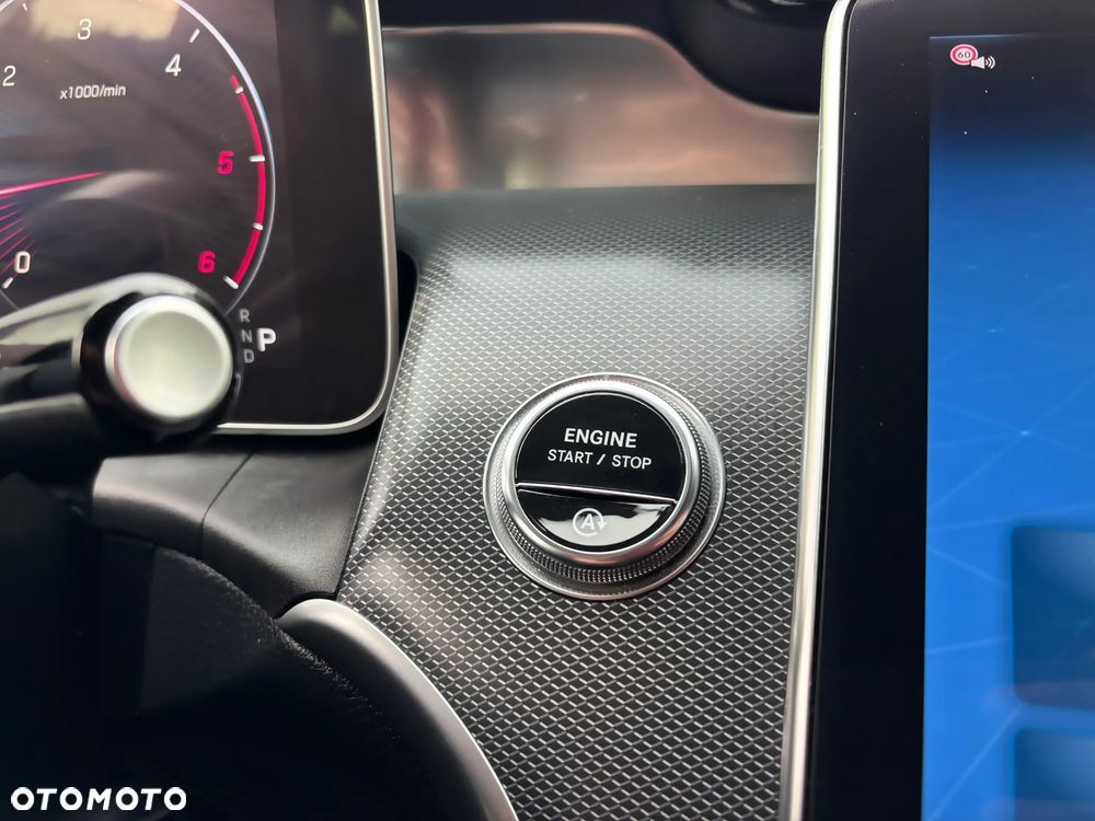 Mercedes-Benz GLC 220 d 4Matic 9G-TRONIC Avantgarde Advanced - 38