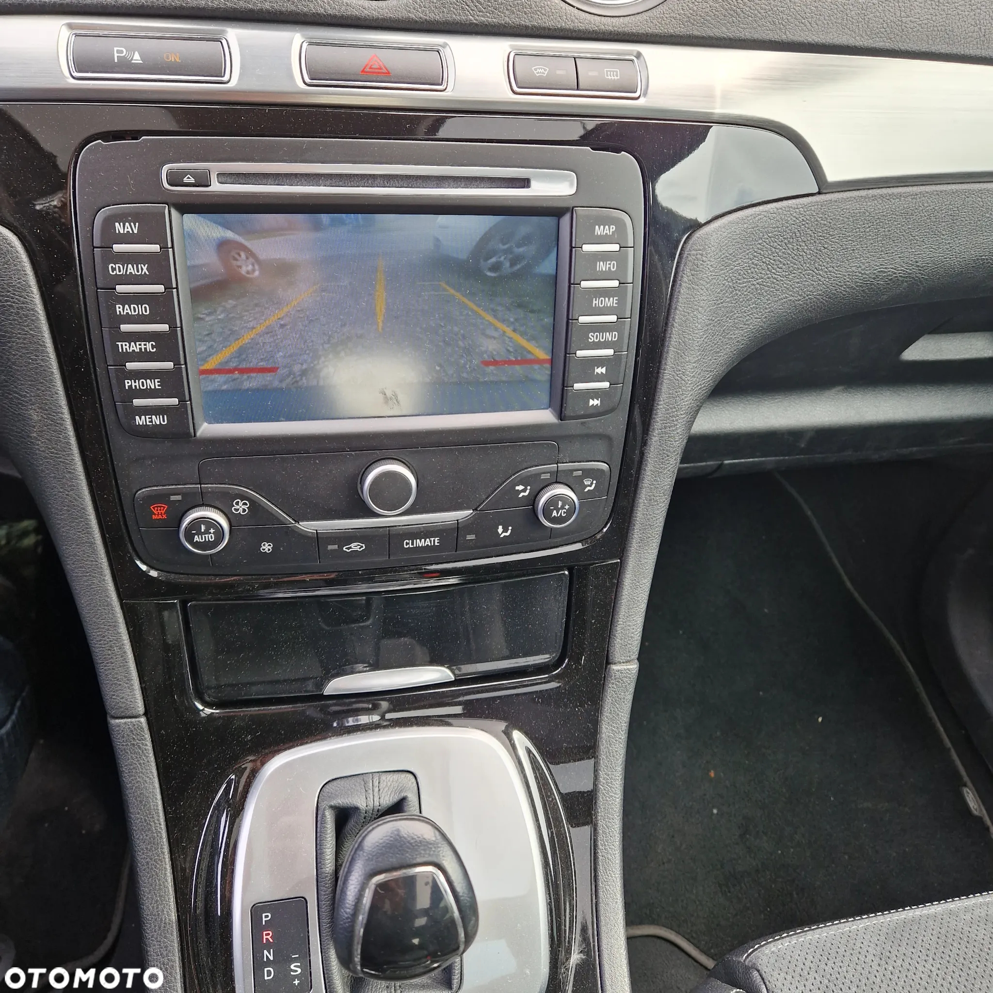 Ford Galaxy 2.2 TDCi DPF Titanium - 20