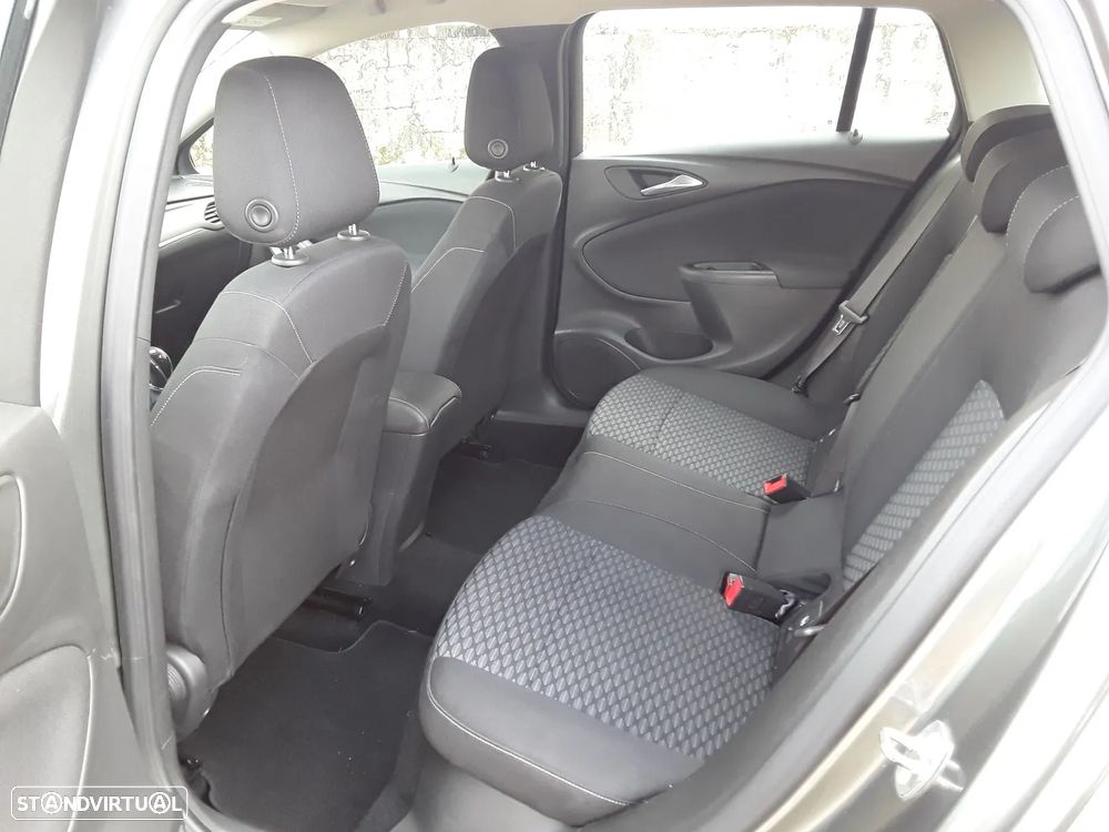 Opel Astra Sports Tourer 1.6 D (CDTI) Business - 10
