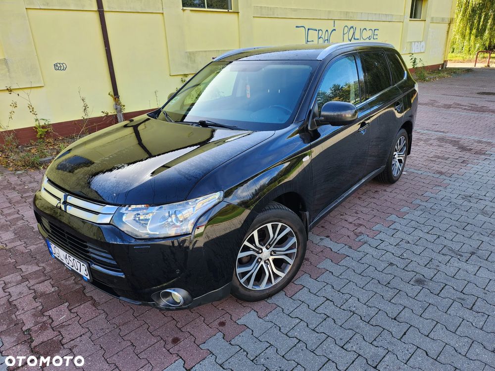 Mitsubishi Outlander 2.0 Intense 2WD - 9