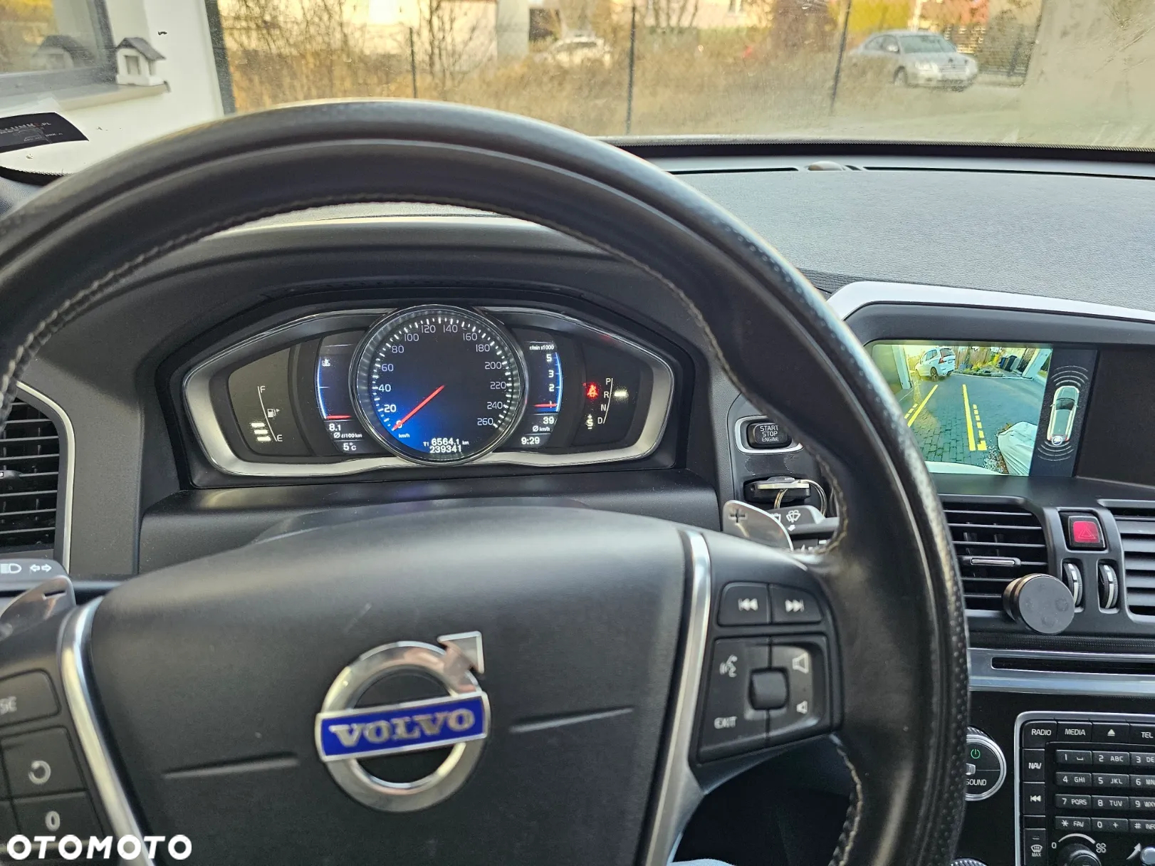 Volvo XC 60 D4 R-Design - 4
