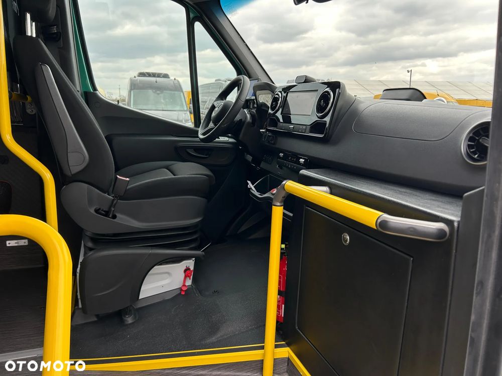 Mercedes-Benz Sprinter CITY - 15