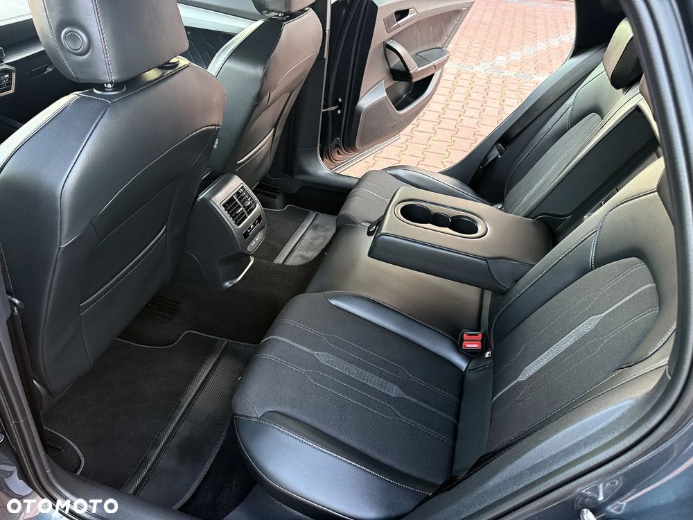 Cupra Formentor - 12