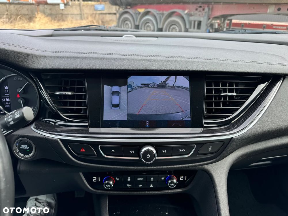 Opel Insignia 2.0 CDTI automatik Business Innovation - 16