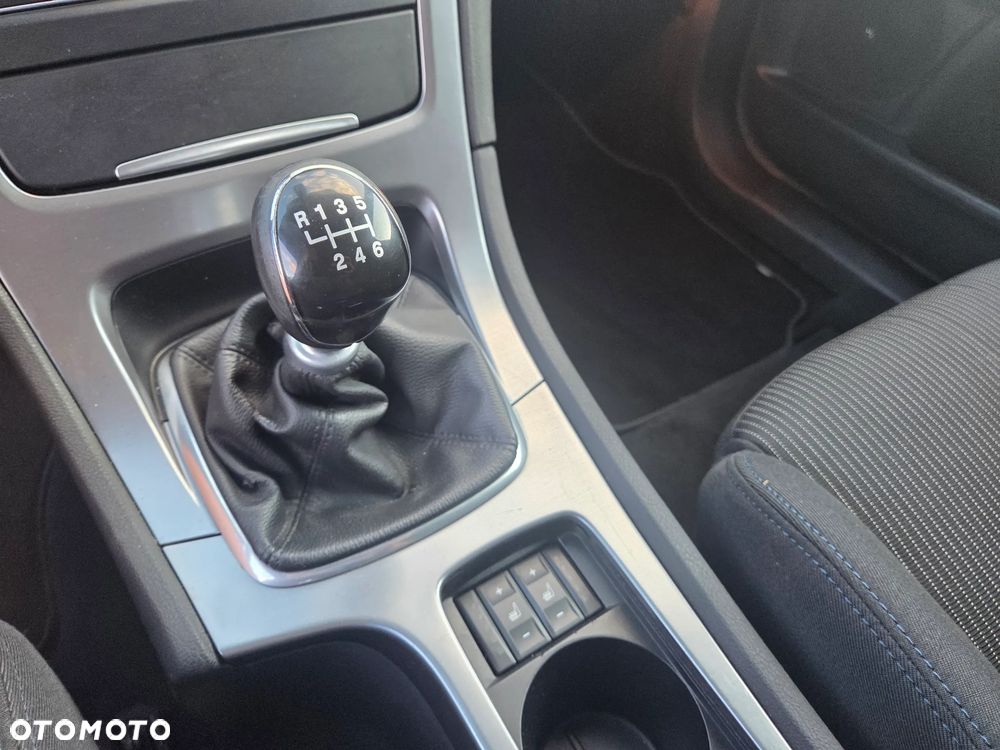 Ford Mondeo 2.0 TDCi Gold X - 12