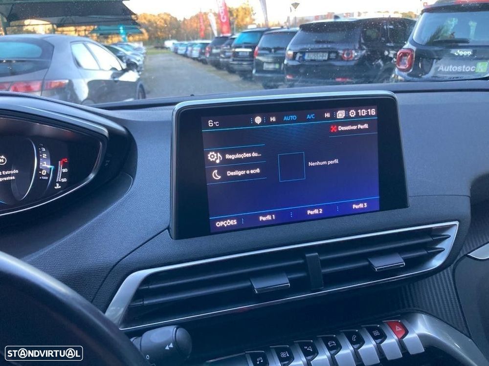 Peugeot 5008 1.5 BlueHDi Allure - 10