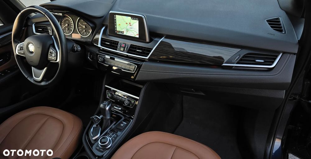 BMW Seria 2 218d Sport-Aut Luxury Line - 13
