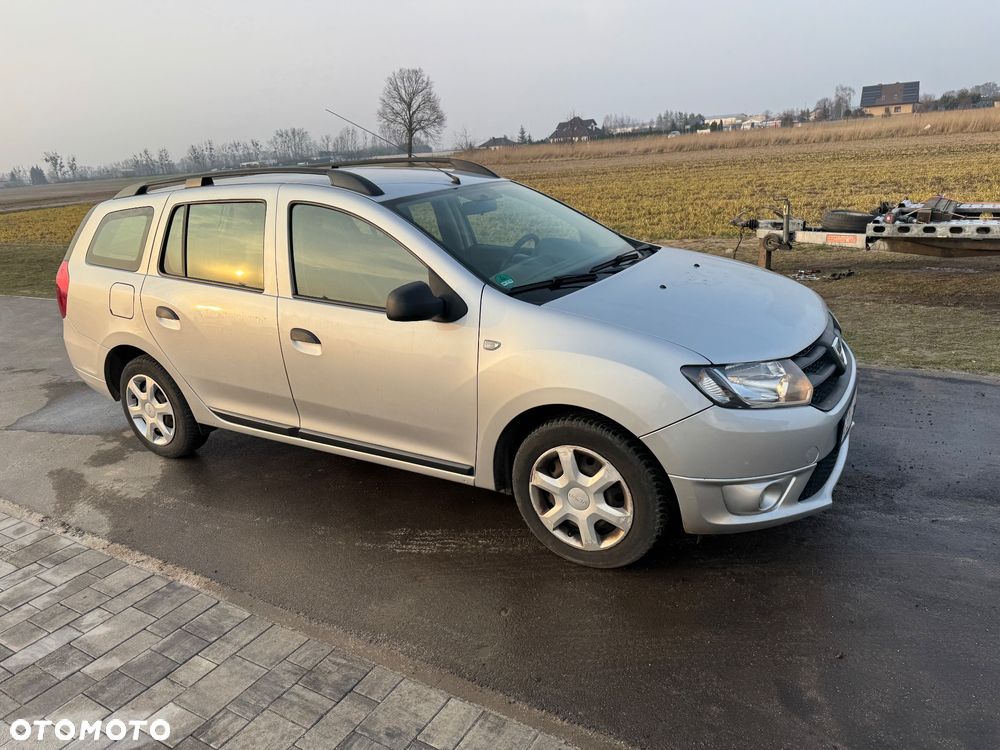 Dacia Logan 1.2 16V 75 Essentiel - 14