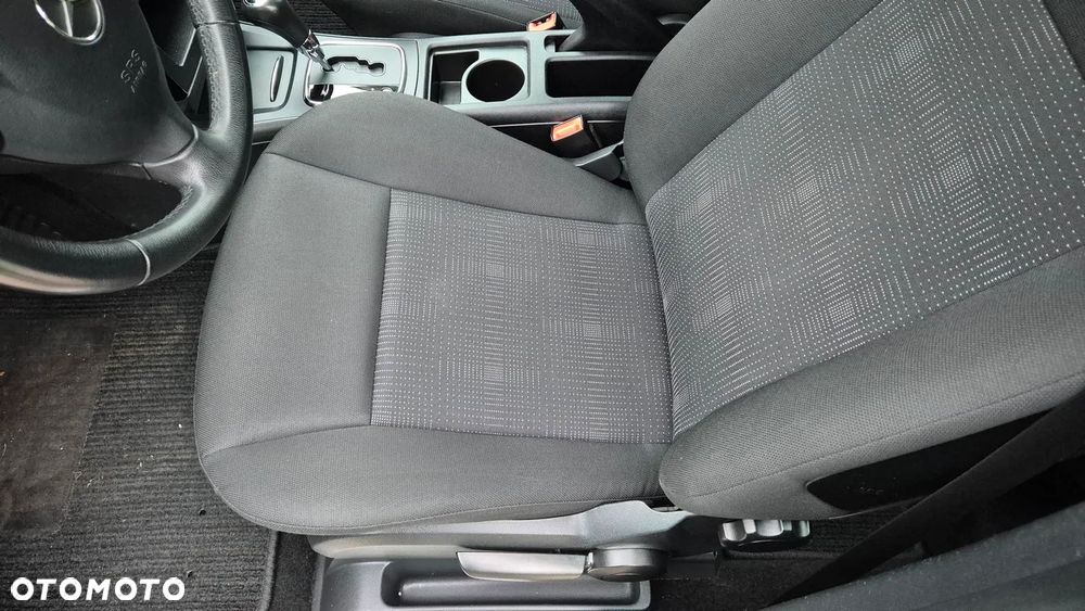 Mercedes-Benz Klasa A 160 Autotronic - 13