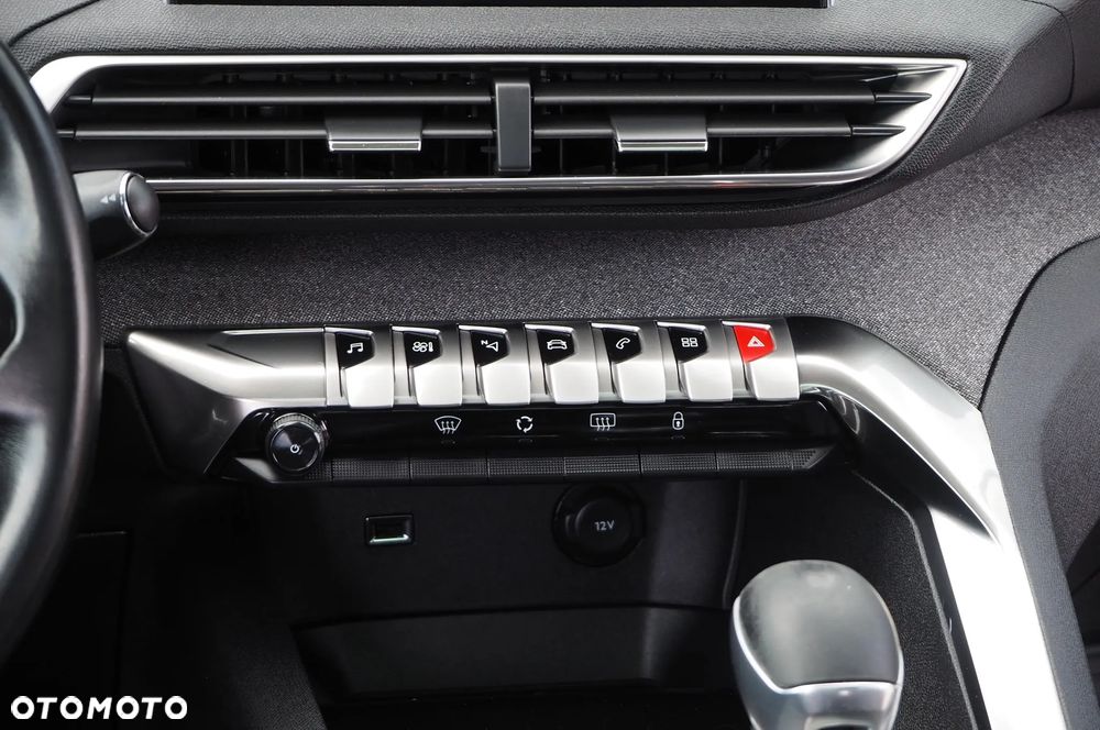 Peugeot 3008 BlueHDi 120 Stop & Start Allure - 26