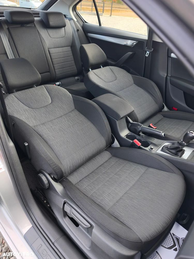 Skoda Octavia - 20