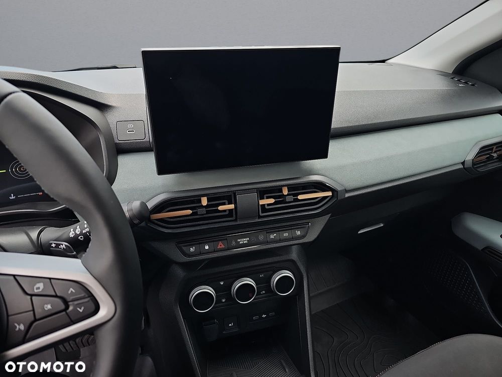 Dacia Sandero - 11
