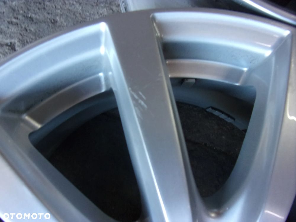 Alufelgi felga aluminiowa AUDI 17" 5x112 7,5Jx17H2 ET47 - 5